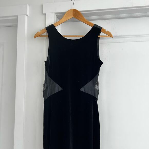 Vintage Rhapsody Womens Velvet Maxi Gown Sz 4 Black Y2K Mesh Buttons Whimsigoth - Picture 3 of 11